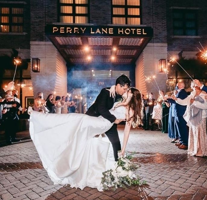 The Perry Lane Hotel, a wedding venue in Savannah, Georgia.